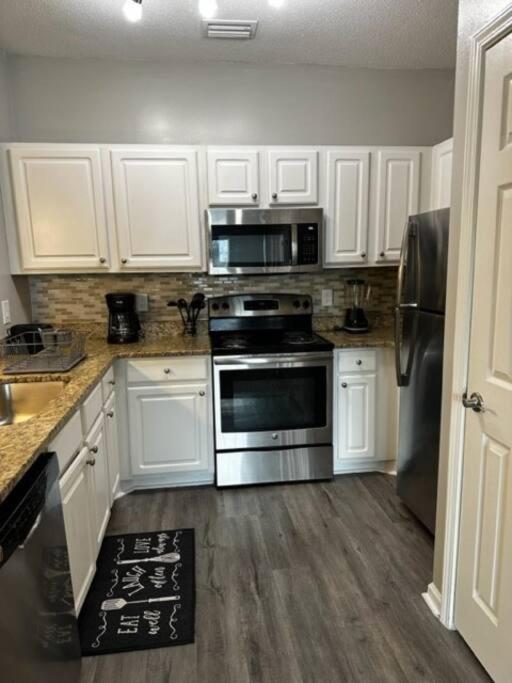 Extravagant 2 Br/2 Ba Apartment Savannah Dış mekan fotoğraf