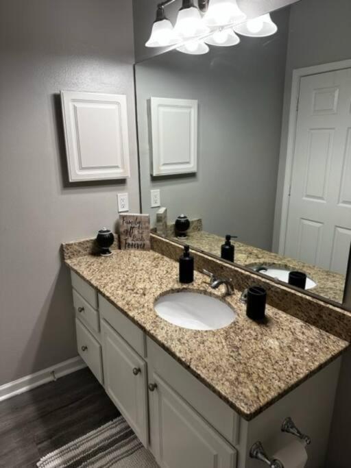 Extravagant 2 Br/2 Ba Apartment Savannah Dış mekan fotoğraf